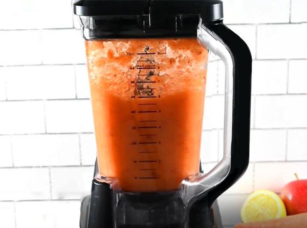 Carrot Ginger Juice - Step 4